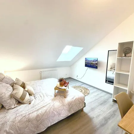 Prázdninový dům Maison Charmante - Pro & Famille - Confort - 5 Valenciennes